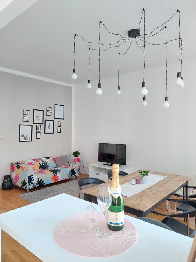 Vienna Charm Apartment エクステリア 写真